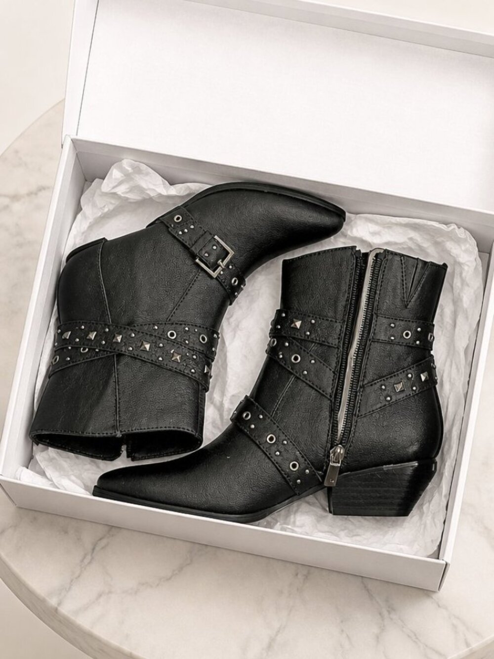 Kenneth Cole Cheyenne Black Studded Ankle Leather Boots w Buckle Detail